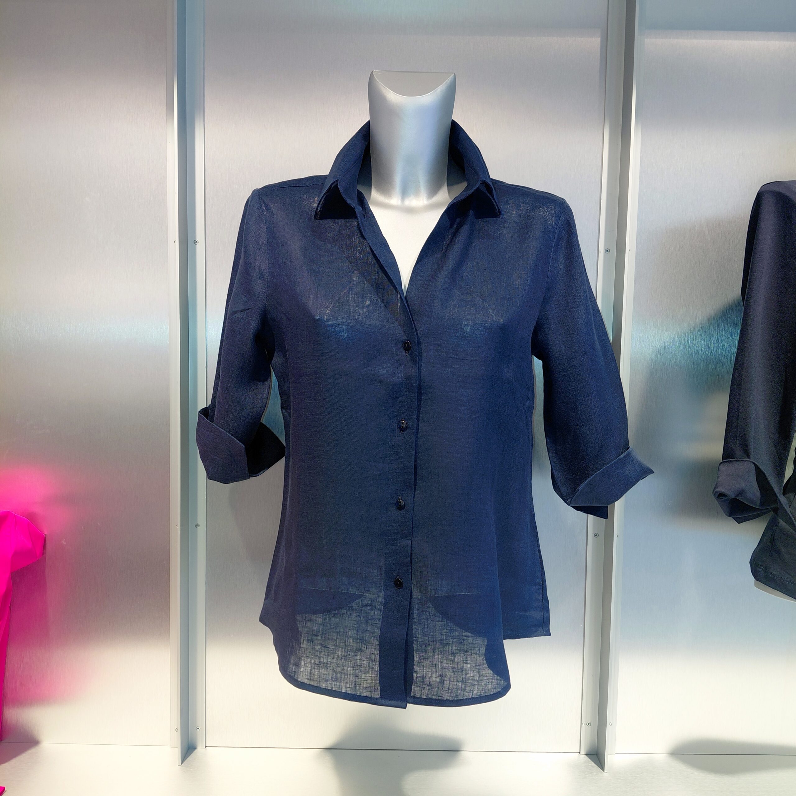 W070 lanena bluza